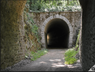 Screenshot_2019-05-21 tunnel sncf de fougeres - Recherche Google